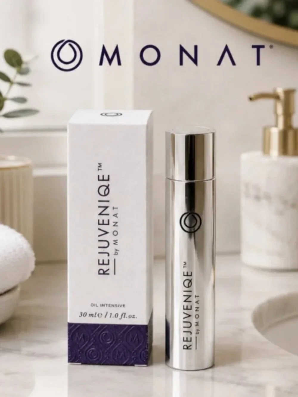 MONAT Rejuveniqe Oil  1 oz New in Box Perfect for dry hair, shine and smoothness